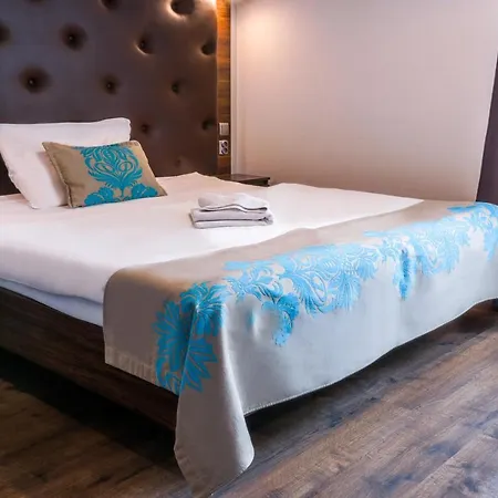 Opera 타르노프스키 고리